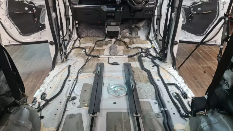Honda Stepwgn пол 1