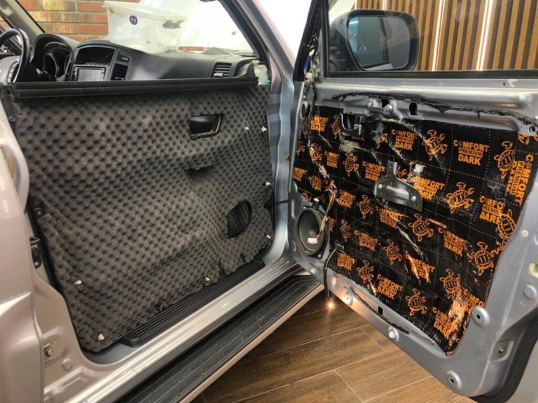 Шумоизоляция дверей Mitsubishi Pajero